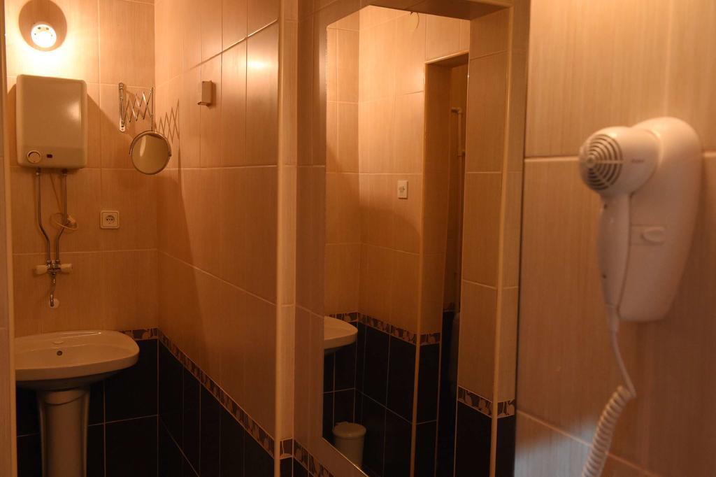 Apartment Inn Rooms Нови Сад Стая снимка
