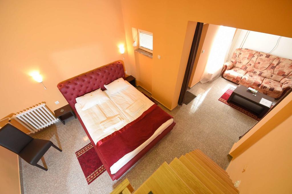 Apartment Inn Rooms Нови Сад Стая снимка